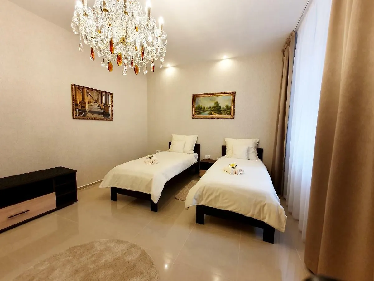 Madonna Apartments Карловы Вары 0*,